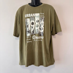 SHEIN Men's XL Green Urban New York Graphic Short Sleeved T-Shirt NIB